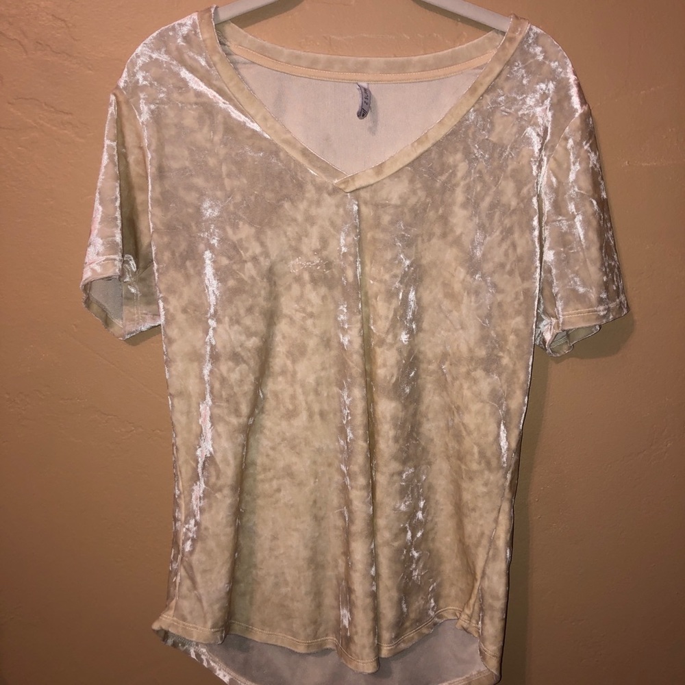 Velvet T-Shirt🤍